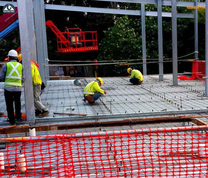 steel-decking-sheets-for-strong-lightweight-floors-and-slabs